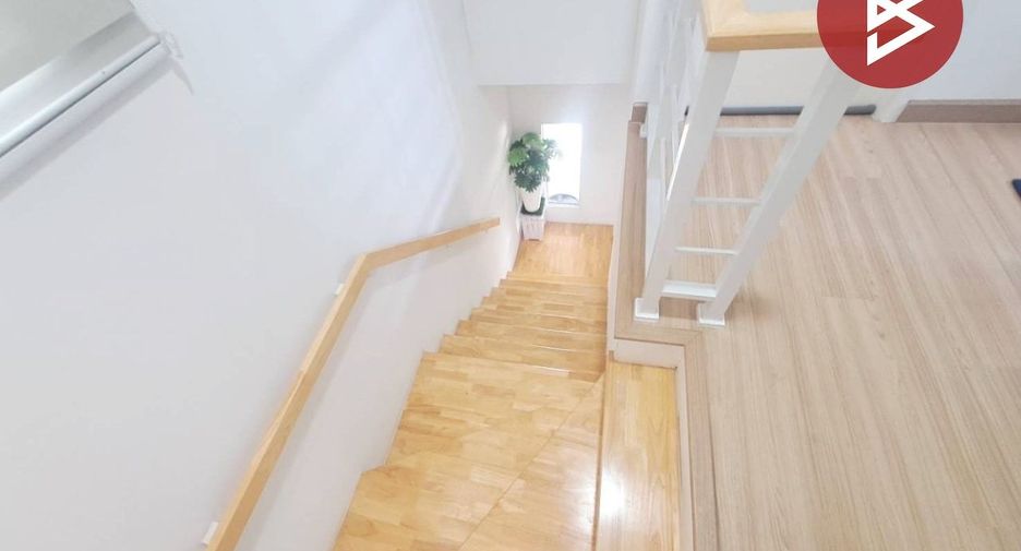 For sale 3 bedrooms house in Lam Luk Ka, Pathum Thani
