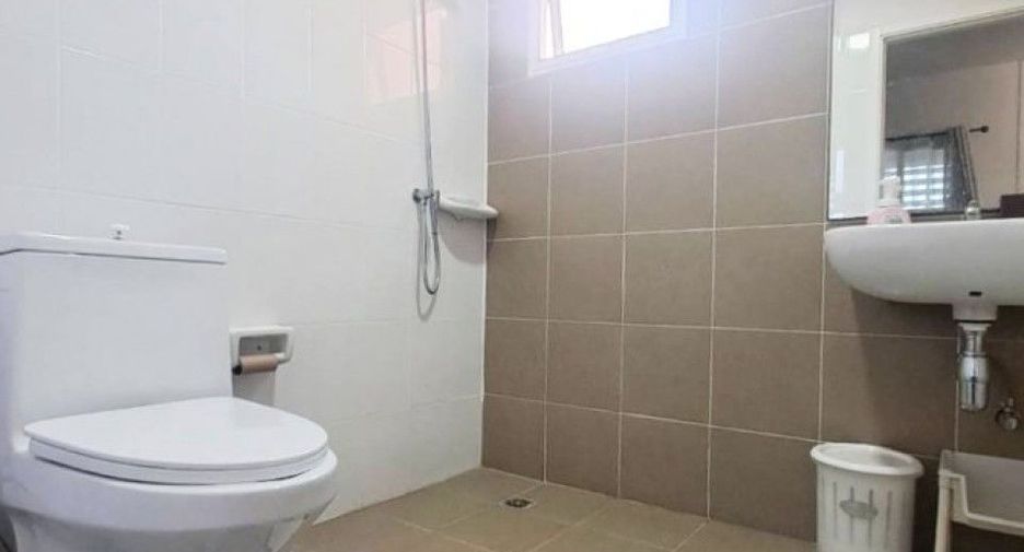 For sale 3 bedrooms house in Lam Luk Ka, Pathum Thani