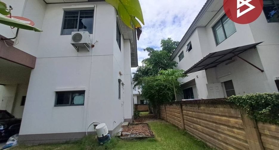 À vendre 3 chambres maison à Khlong Sam Wa, Bangkok