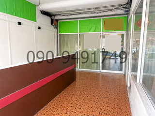 For sale 2 bedrooms retail Space in Khan Na Yao, Bangkok