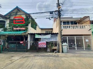 Casa adosada en venta de 2 habitaciones en Chatuchak, Bangkok