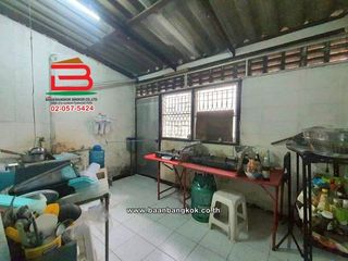 Casa adosada en venta de 2 habitaciones en Chatuchak, Bangkok