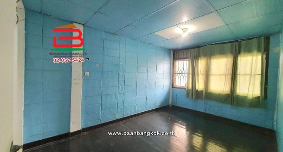 Casa adosada en venta de 2 habitaciones en Chatuchak, Bangkok