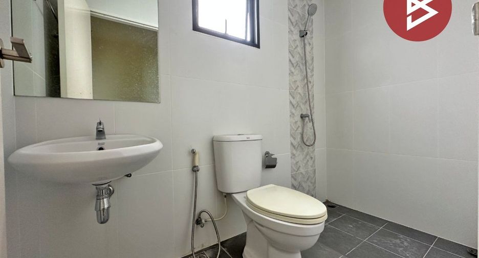 For sale 2 bedrooms townhouse in Sai Mai, Bangkok