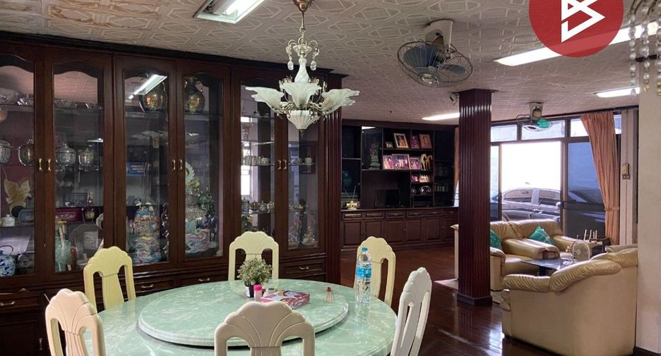 Casa en venta de 3 habitaciones en Bang Sue, Bangkok