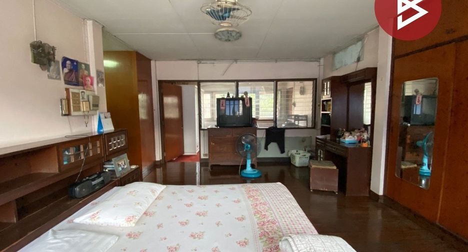 Casa en venta de 3 habitaciones en Bang Sue, Bangkok