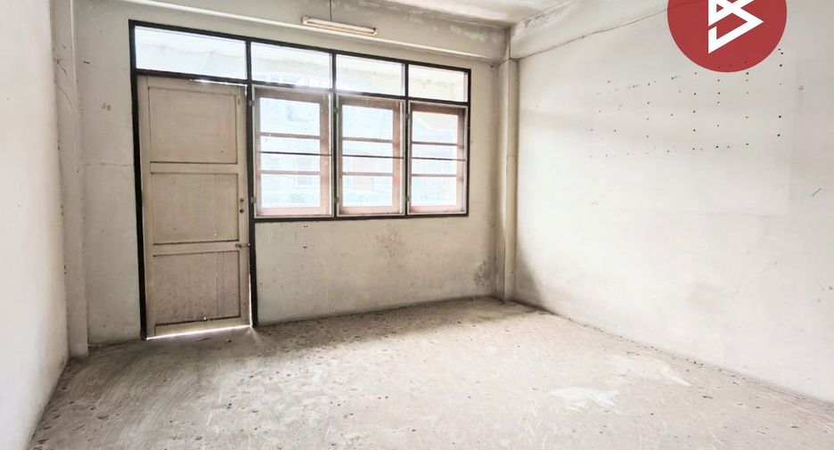 For sale 2 bedrooms retail Space in Mueang Chon Buri, Chonburi
