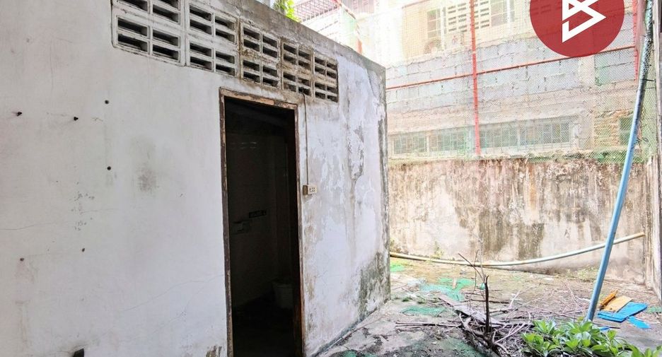 For sale 2 bedrooms retail Space in Mueang Chon Buri, Chonburi