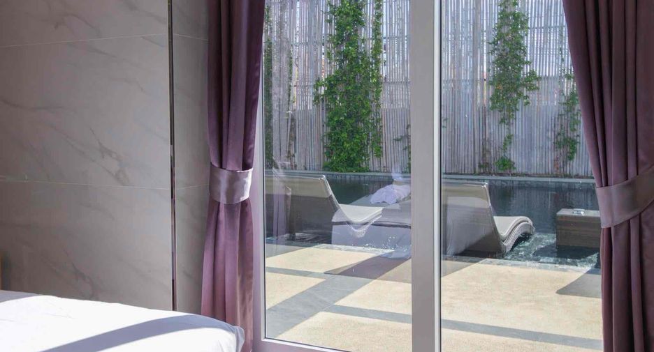 For rent 5 bedrooms villa in Bang Lamung, Chonburi