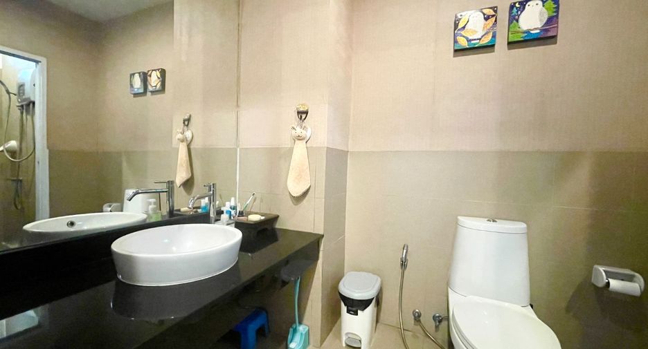 Haus zum Kauf mit 3 Zimmer in Lat Phrao, Bangkok