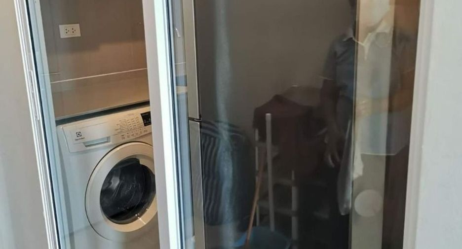 For rent 1 bed condo in Huai Khwang, Bangkok