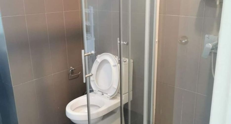 For rent 1 bed condo in Huai Khwang, Bangkok