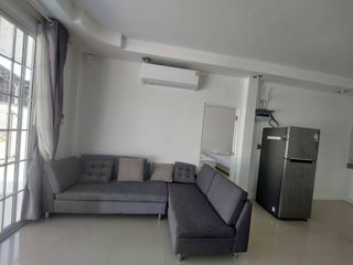For rent and for sale 2 bedrooms villa in Bang Lamung, Chonburi