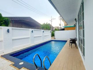 For rent and for sale 2 bedrooms villa in Bang Lamung, Chonburi