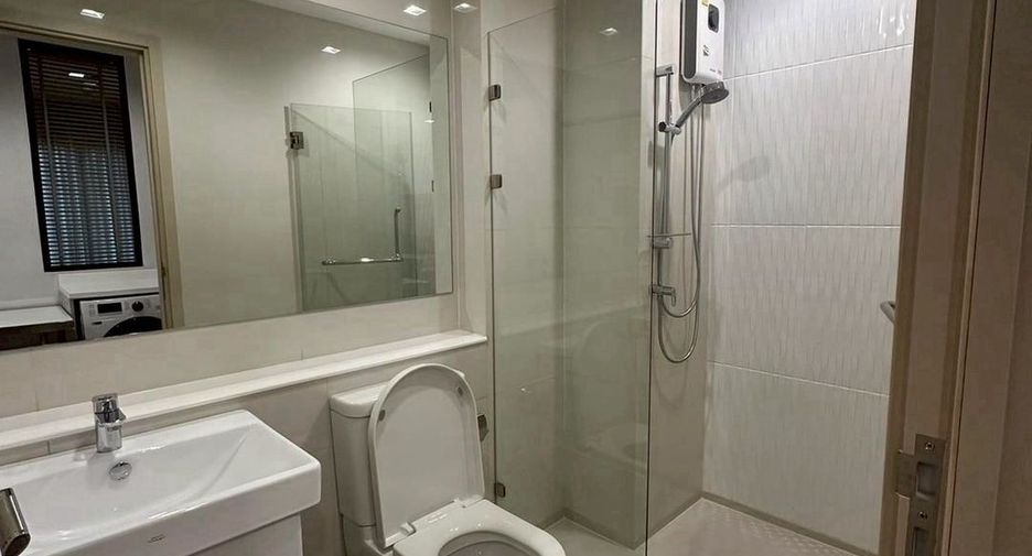 Wohnung zur Miete mit 1 Zimmer in Pathum Wan, Bangkok