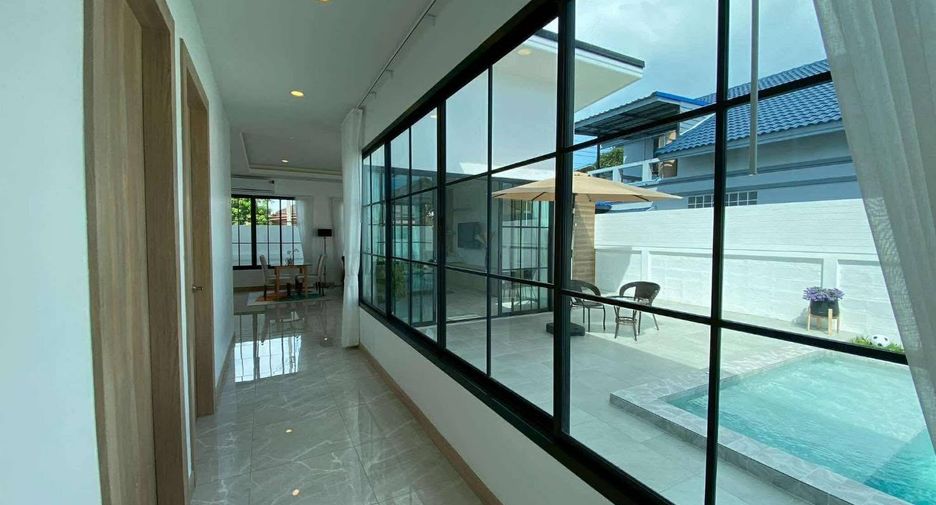 For rent 3 bedrooms villa in Bang Lamung, Chonburi