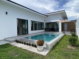 For Rent 3 Bedroom Villa In Bang Lamung, Chonburi