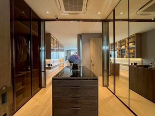 Casa adosada en venta de 3 habitaciones en Lat Phrao, Bangkok