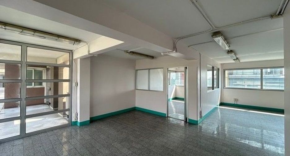 For sale 1 bed condo in Pak Kret, Nonthaburi