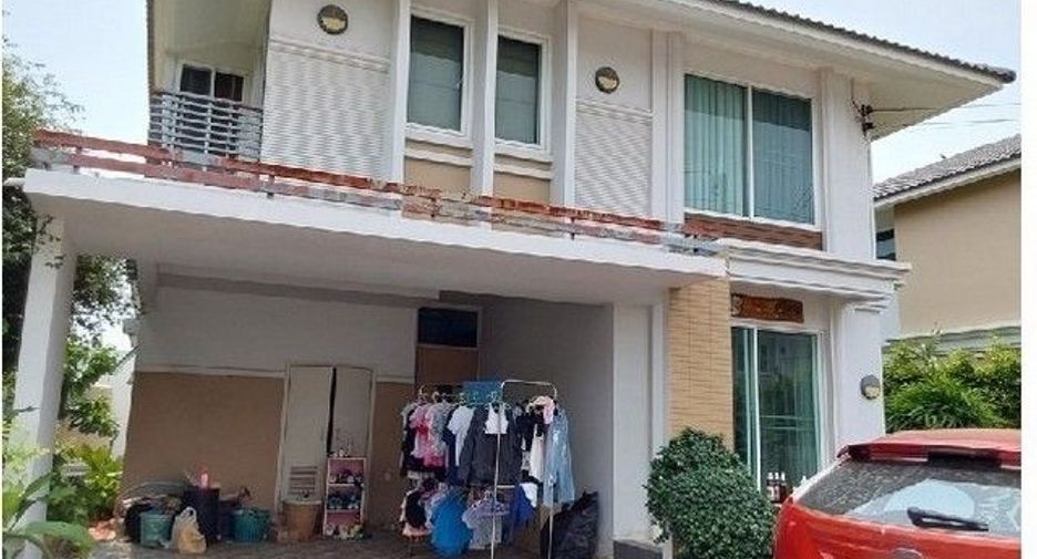 For sale 3 bedrooms house in Lat Krabang, Bangkok