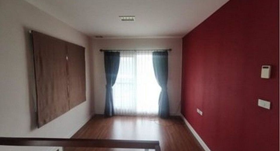 For sale 4 bedrooms house in Bang Khae, Bangkok