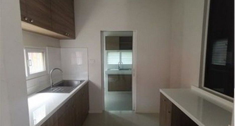 For sale 4 bedrooms house in Bang Khae, Bangkok