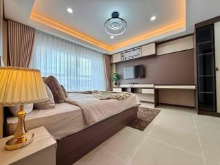 For sale 2 ベッドルーム apartment in Bang Lamung, Chonburi