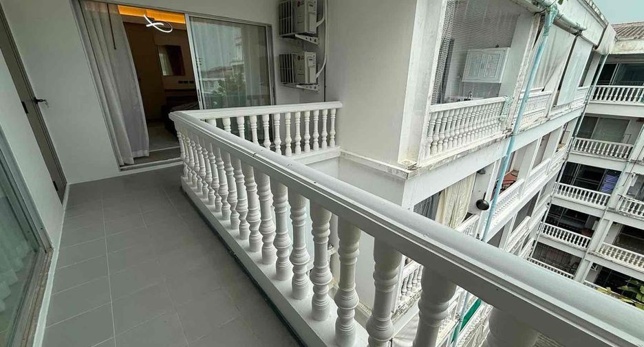 For sale 2 ベッドルーム apartment in Jomtien, Pattaya