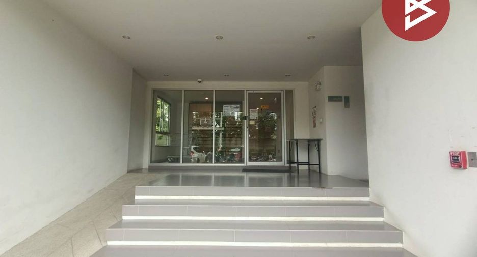For sale 1 bed condo in Bang Sao Thong, Samut Prakan