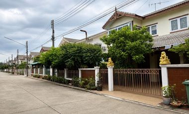 For sale 5 bedrooms house in Lam Luk Ka, Pathum Thani