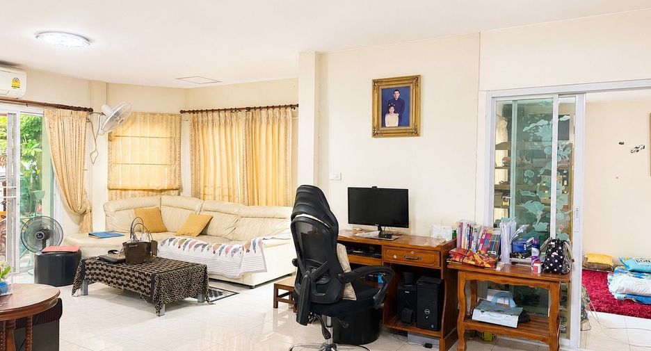 For sale 5 bedrooms house in Lam Luk Ka, Pathum Thani