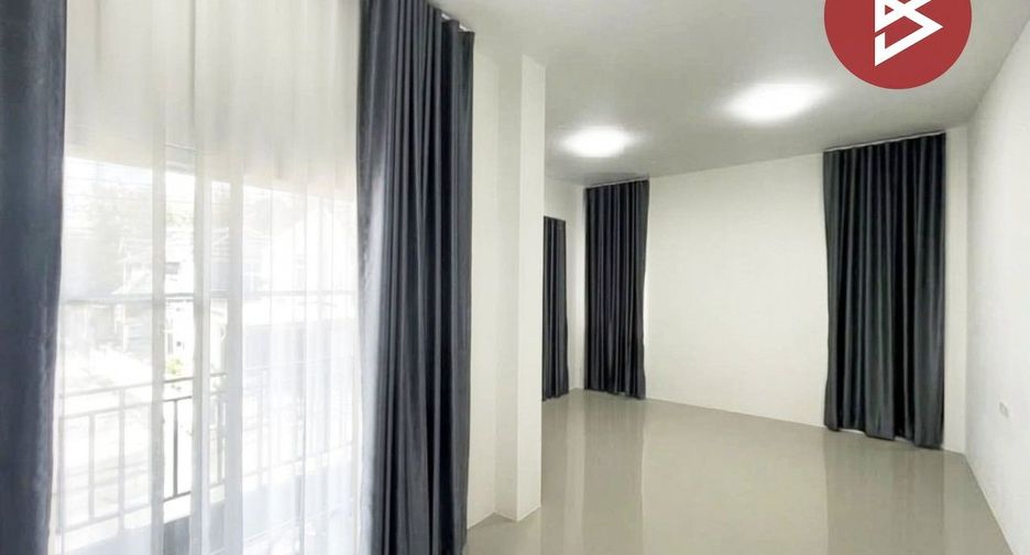 出售 3 卧室 独立屋 在 Ban Khai, Rayong