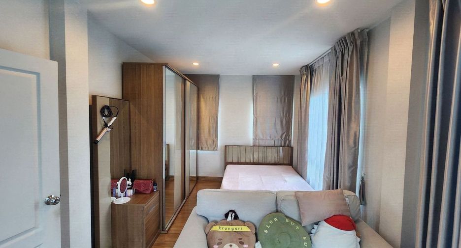 Haus zum Kauf mit 4 Zimmer in Sai Mai, Bangkok