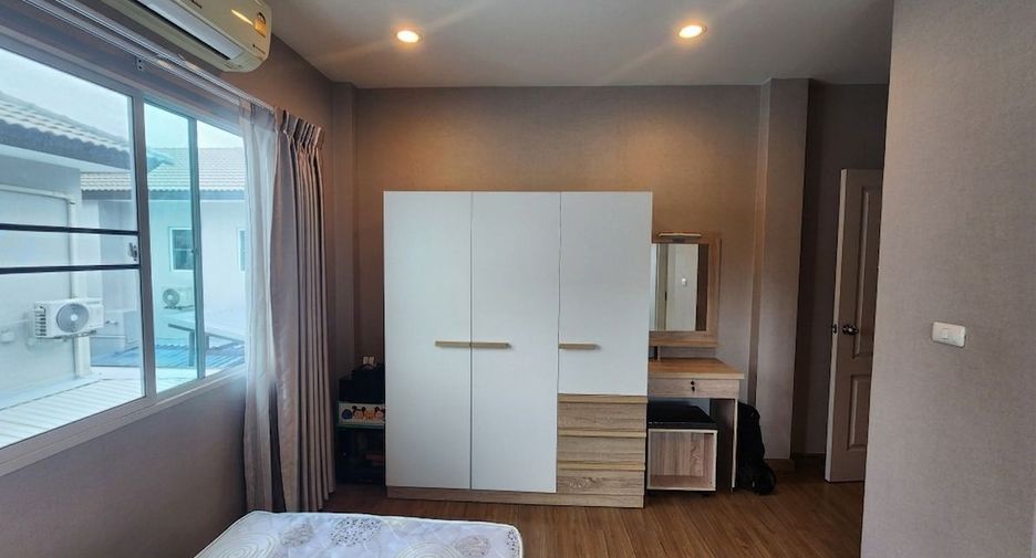Haus zum Kauf mit 4 Zimmer in Sai Mai, Bangkok