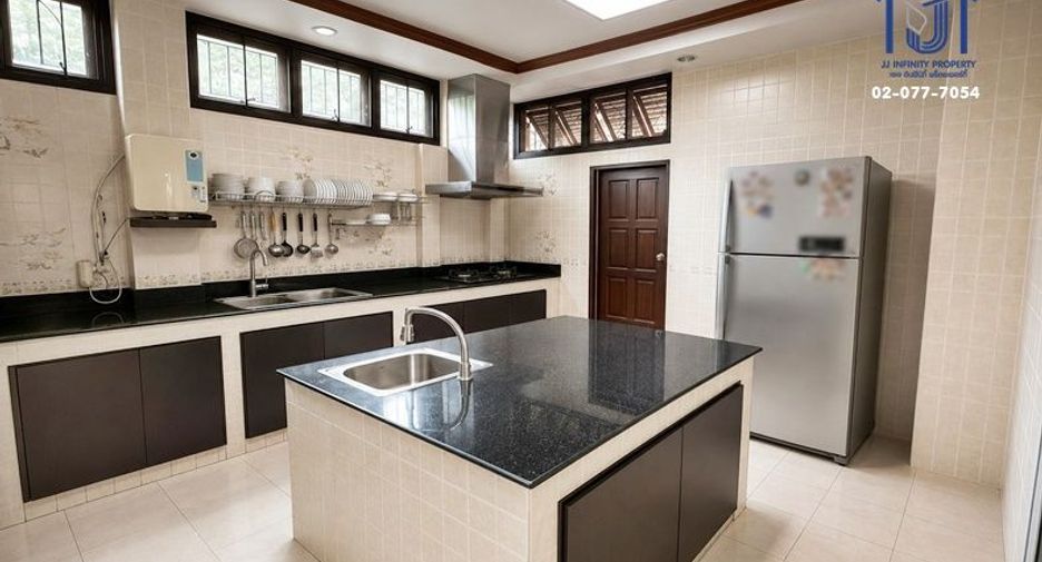 Haus zum Kauf mit 5 Zimmer in Bueng Kum, Bangkok