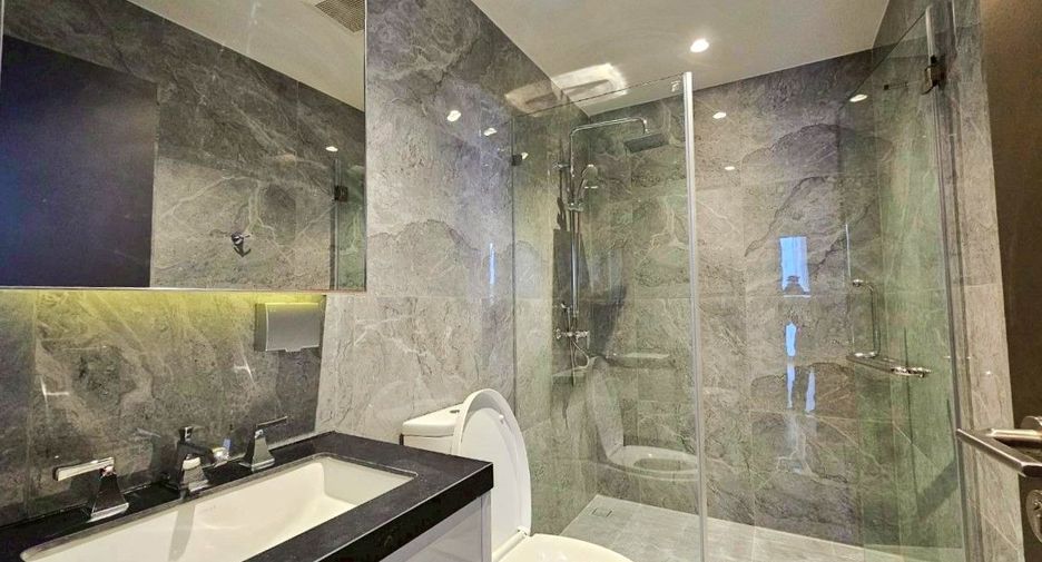 For sale 2 bedrooms condo in Bang Kho Laem, Bangkok