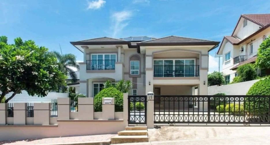 Villa zur Miete und zum Kauf mit 4 Zimmer in Bang Lamung, Chonburi