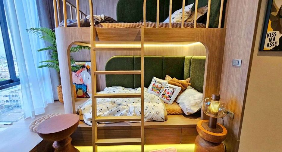 For sale 3 bedrooms condo in Bang Kho Laem, Bangkok