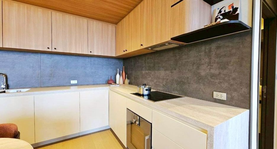 For sale 3 bedrooms condo in Bang Kho Laem, Bangkok
