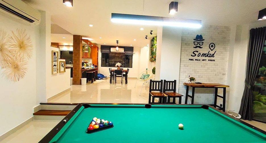 For rent 4 ベッドルーム villa in Jomtien, Pattaya