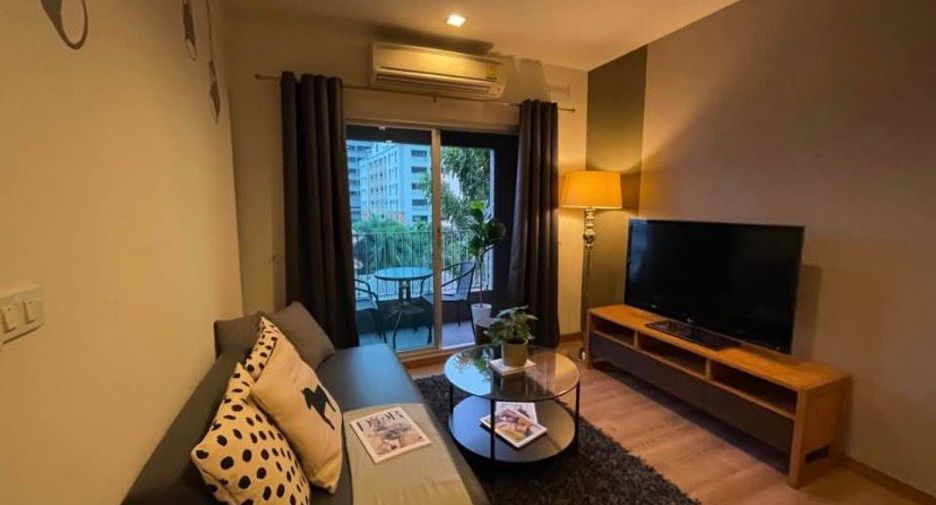 Condo en alquiler de 1 habitaciones en Khlong Toei, Bangkok