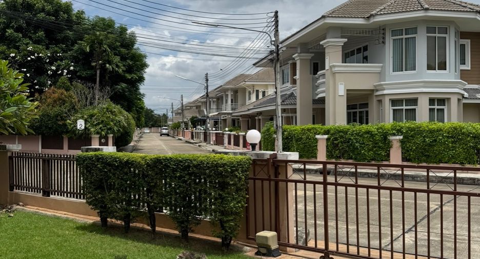 Casa en venta de 3 habitaciones en San Sai, Chiang Mai