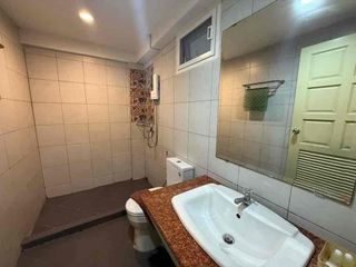 Hotel en alquiler de 14 habitaciones en Bang Lamung, Chonburi