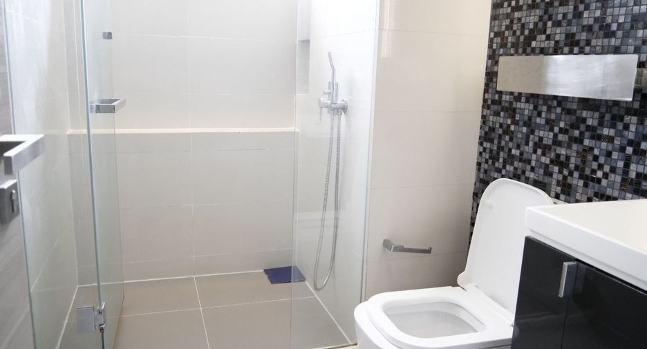 Wohnung zur Miete mit 2 Zimmer in Sathon, Bangkok