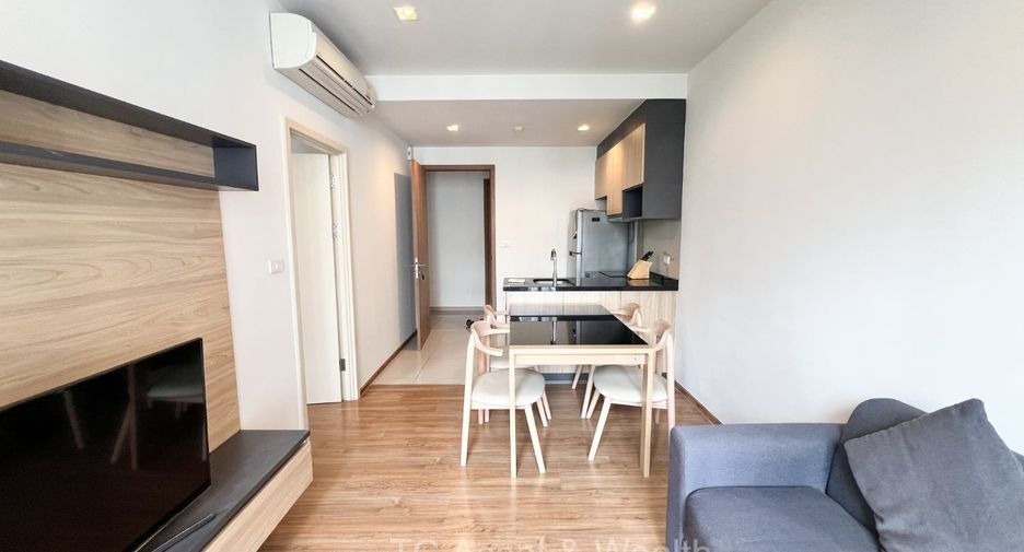 For rent 1 bed condo in Watthana, Bangkok