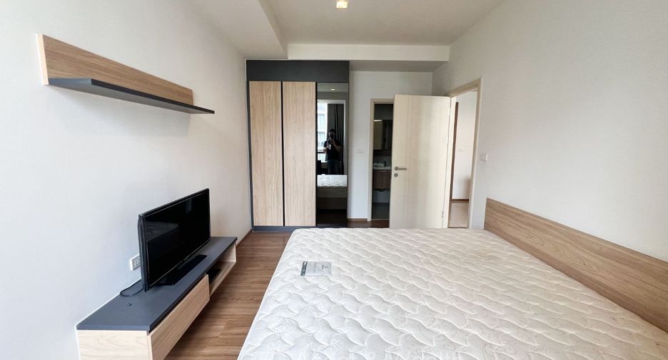 For rent 1 bed condo in Watthana, Bangkok