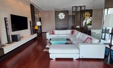 For sale and for rent 4 bedrooms condo in Watthana, Bangkok