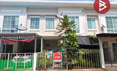 À vendre 4 chambres maison de ville à Ban Pho, Chachoengsao