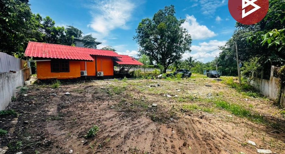 À vendre 1 chambre maison à Phanat Nikhom, Chonburi