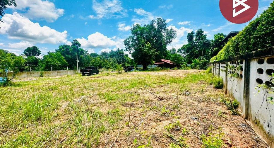 À vendre 1 chambre maison à Phanat Nikhom, Chonburi